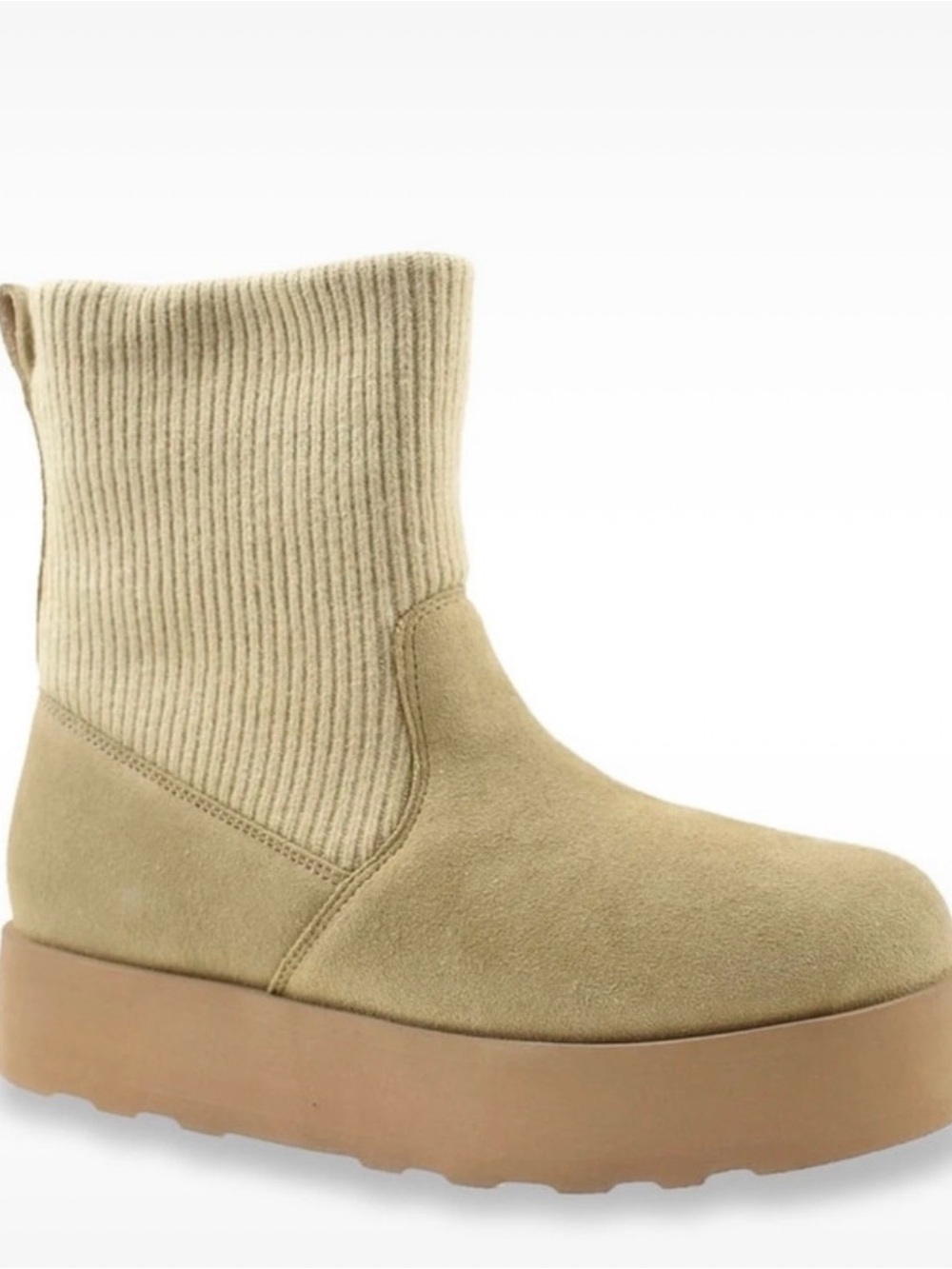 Time and Tru Beige Ribbed Knit Suede Platform Ankle Boot . Women’s shoe . Boots